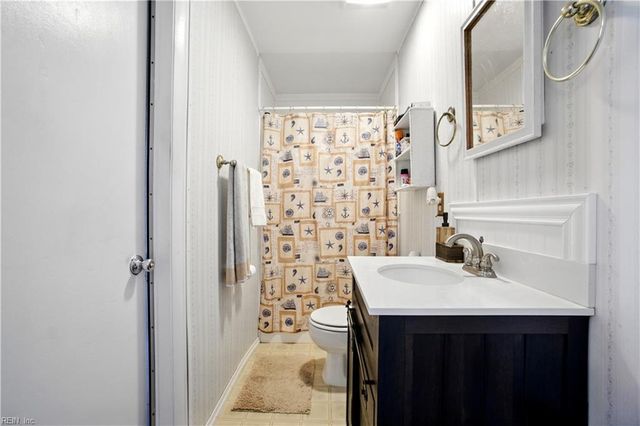 917 Campion CT, Virginia Beach, VA 23462