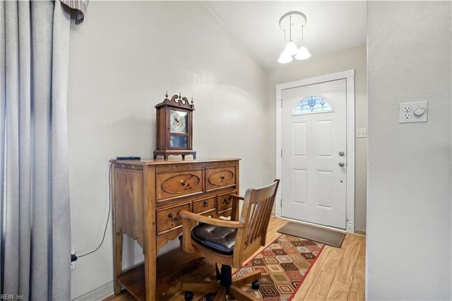 917 Campion CT, Virginia Beach, VA 23462