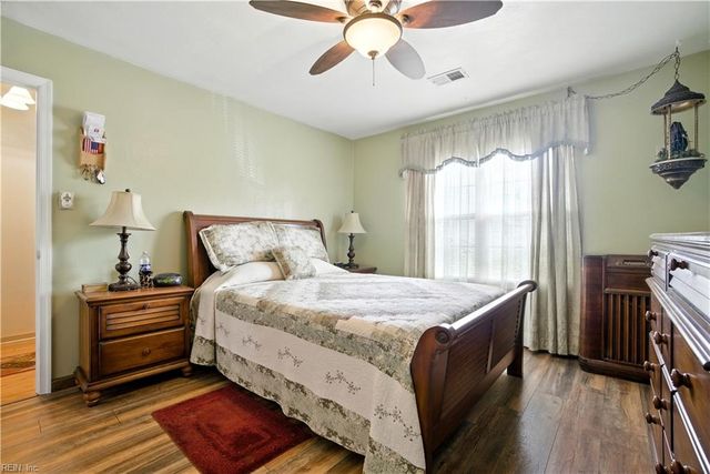 917 Campion CT, Virginia Beach, VA 23462