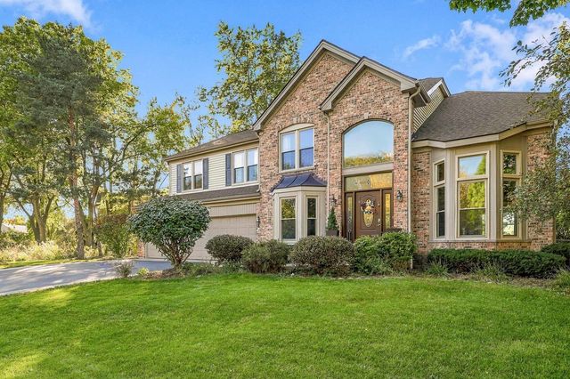 170 Salford Drive, Algonquin, IL 60102
