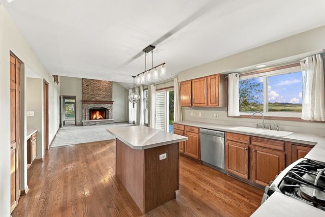 170 Salford Drive, Algonquin, IL 60102