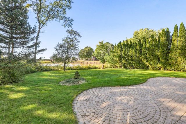 170 Salford Drive, Algonquin, IL 60102