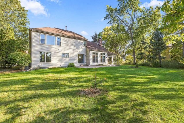170 Salford Drive, Algonquin, IL 60102