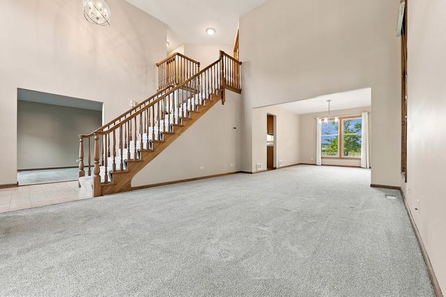 170 Salford Drive, Algonquin, IL 60102