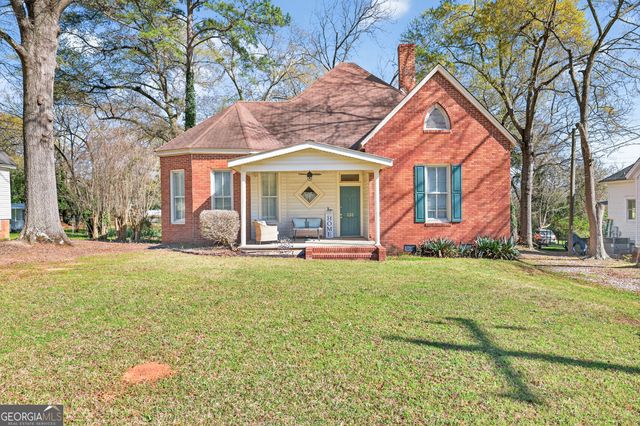 131 Thomas Street, Elberton, GA 30635