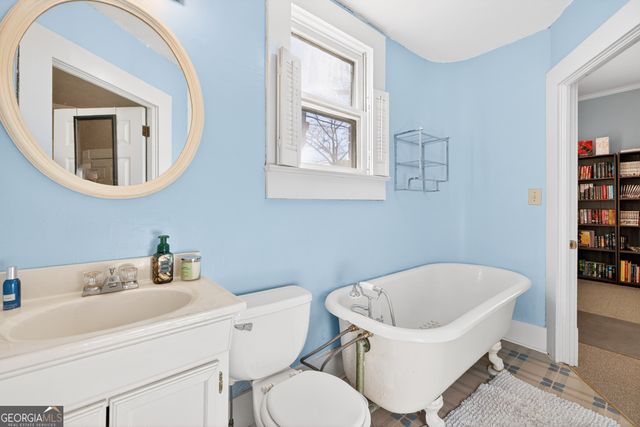 131 Thomas Street, Elberton, GA 30635