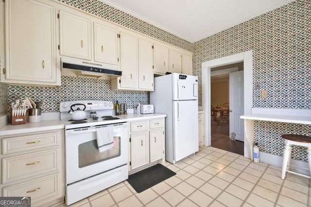 131 Thomas Street, Elberton, GA 30635