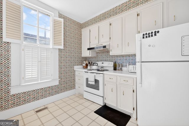 131 Thomas Street, Elberton, GA 30635