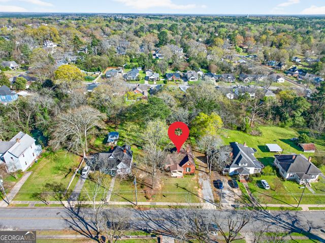 131 Thomas Street, Elberton, GA 30635