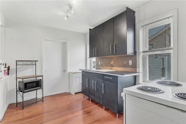 256 High Street, Pawtucket, RI 02860