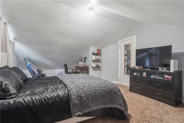 256 High Street, Pawtucket, RI 02860