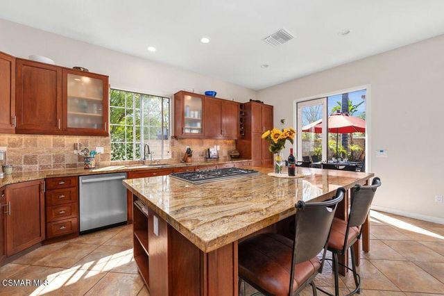 5046 Via Alamitos, Newbury Park, CA 91320