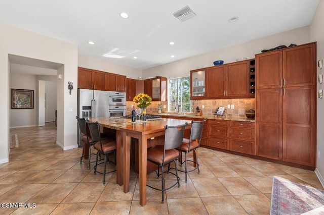 5046 Via Alamitos, Newbury Park, CA 91320