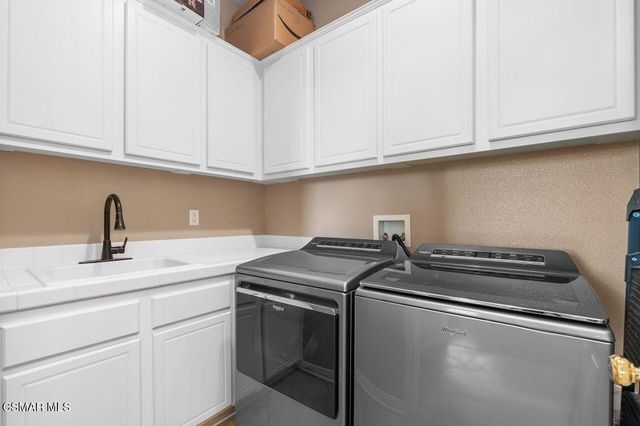 5046 Via Alamitos, Newbury Park, CA 91320