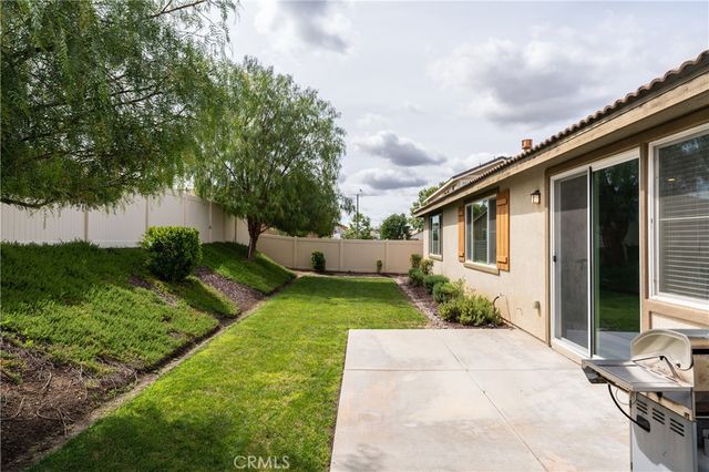 30156 Bristol Gate Street, Menifee, CA 92584