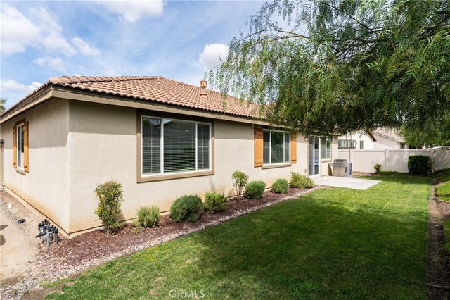 30156 Bristol Gate Street, Menifee, CA 92584