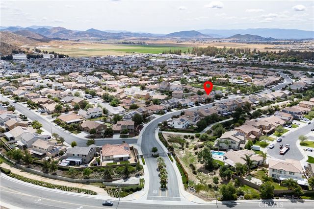 30156 Bristol Gate Street, Menifee, CA 92584