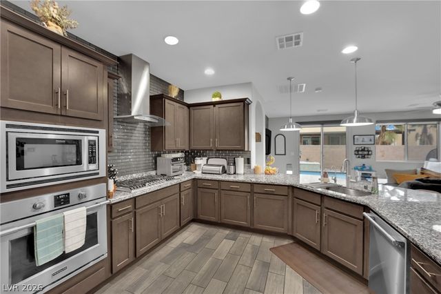 3326 Faywood Springs Avenue, Las Vegas, NV 89141