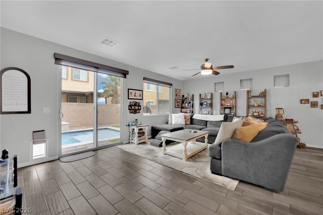 3326 Faywood Springs Avenue, Las Vegas, NV 89141