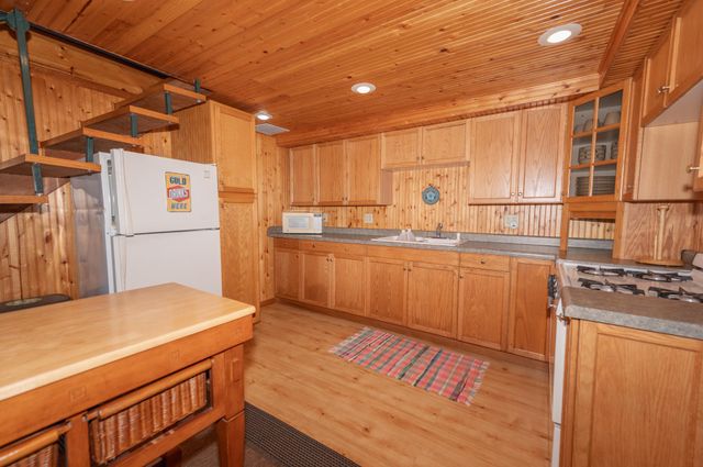 21528 267th Avenue, Starbuck, MN 56381