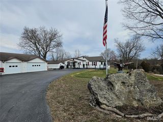 22625 Redwood Road, Richland, MO 65556