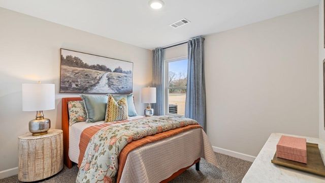 127 Sagebrush Drive, Headland, AL 36345