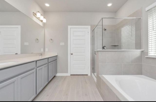 607 Ellwood Terrace Lane, Richmond, TX 77406