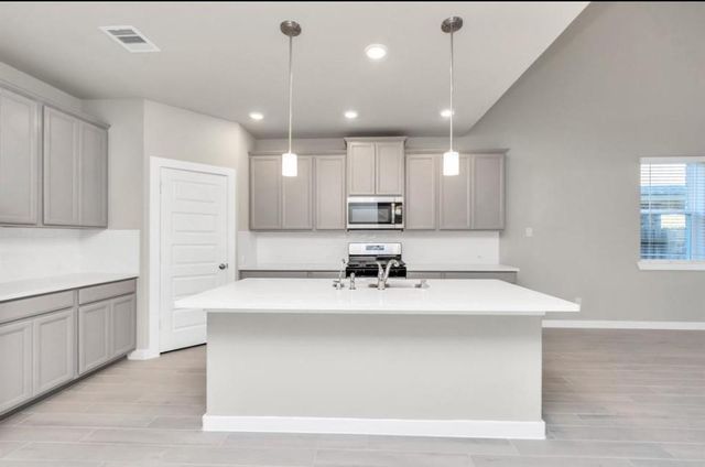 607 Ellwood Terrace Lane, Richmond, TX 77406