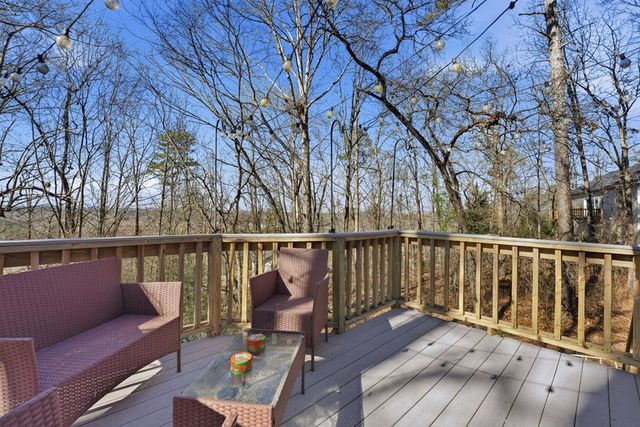 18 SW Ridgeview Court, Cartersville, GA 30120