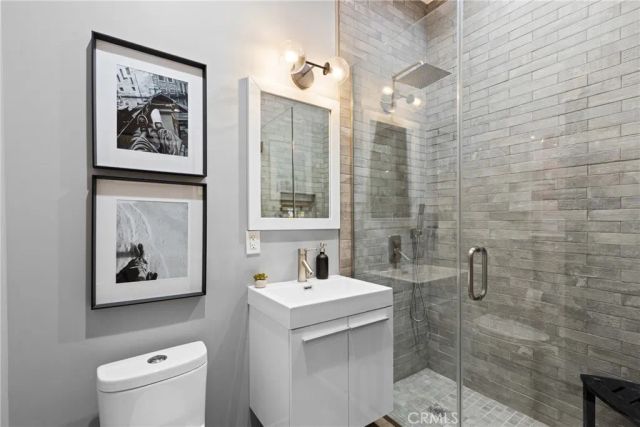 17929 Martha Street, Encino, CA 91316