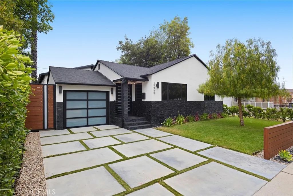 17929 Martha Street, Encino, CA 91316