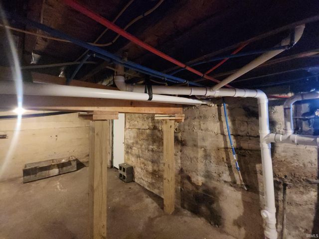 15 N Benton Street, Peru, IN 46970