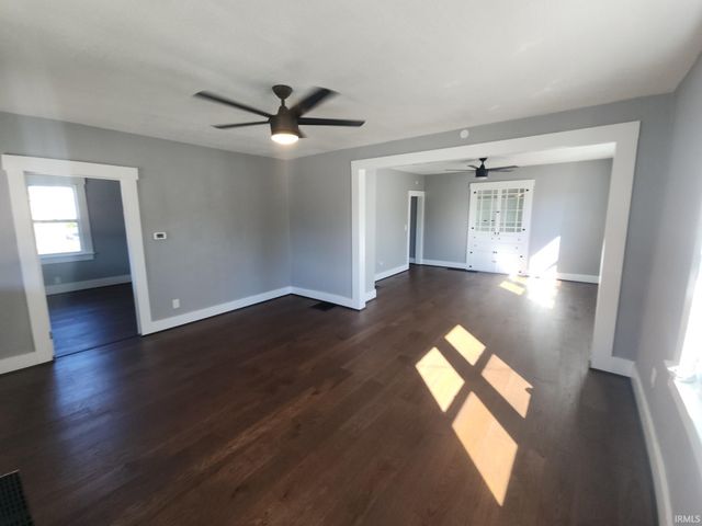 15 N Benton Street, Peru, IN 46970