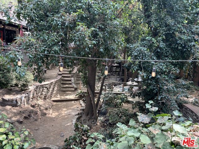 8757 Wonderland Park Avenue, Los Angeles, CA 90046