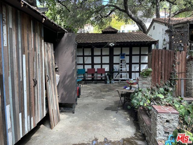 8757 Wonderland Park Avenue, Los Angeles, CA 90046