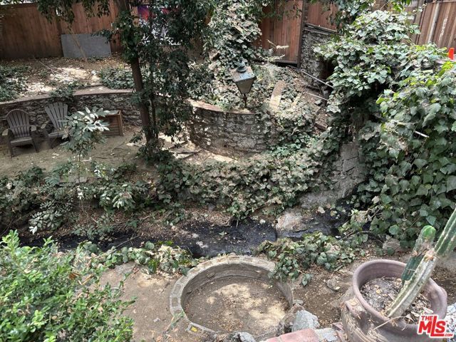 8757 Wonderland Park Avenue, Los Angeles, CA 90046