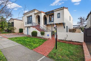 220 Palm Avenue, Millbrae, CA 94030