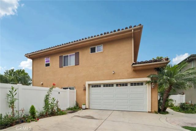6921 Kian Court, Van Nuys, CA 91406