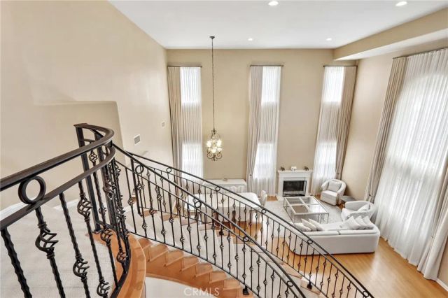 6921 Kian Court, Van Nuys, CA 91406