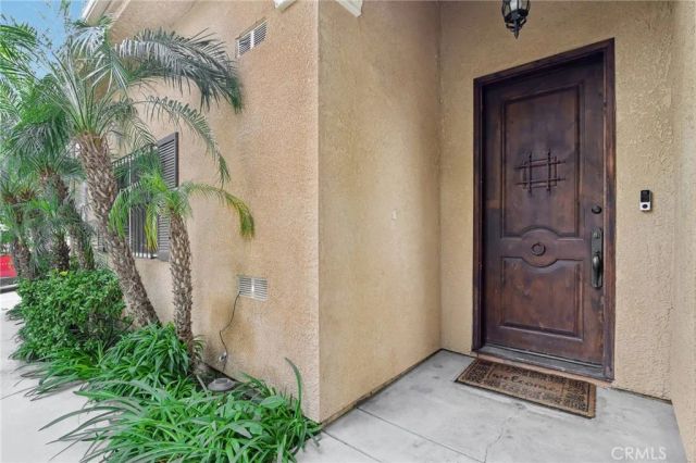 6921 Kian Court, Van Nuys, CA 91406