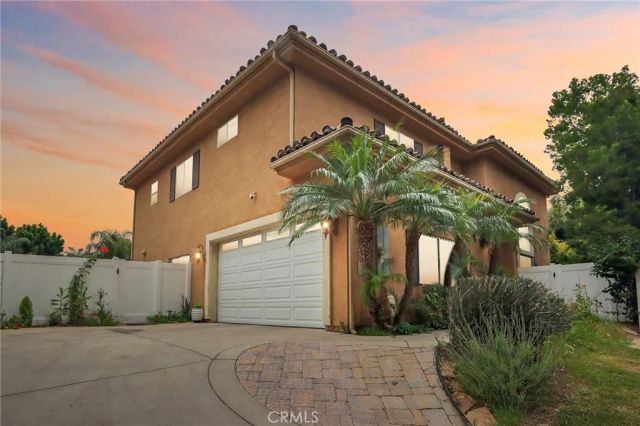 6921 Kian Court, Van Nuys, CA 91406