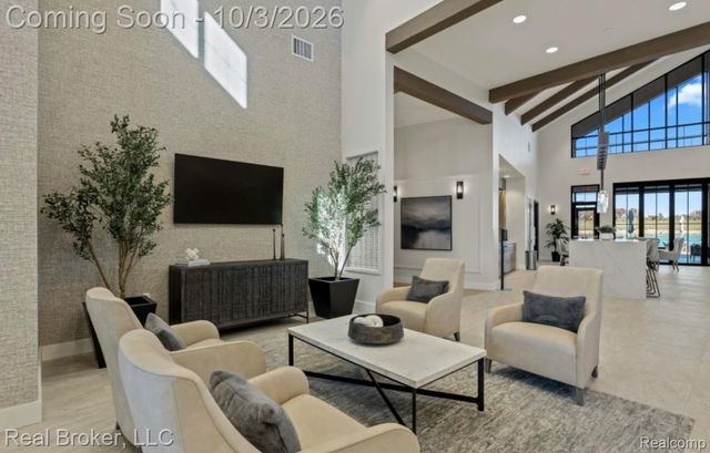 1636 Landings Lane, Milford Charter Township, MI 48381