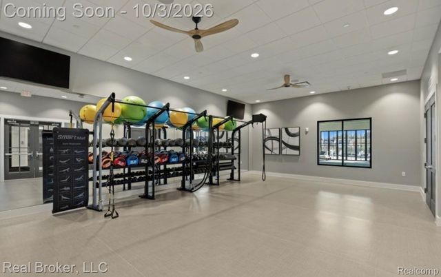1636 Landings Lane, Milford Charter Township, MI 48381