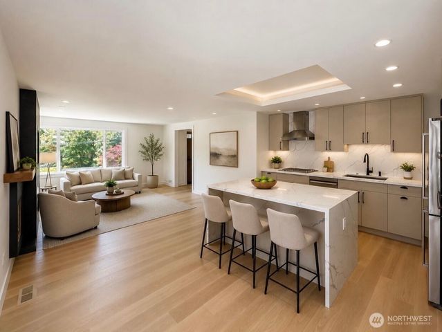 3803 29th Avenue W, Seattle, WA 98199