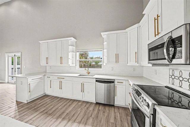 2619 W ST CONRAD, Tampa, FL 33607