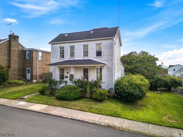 828 Columbus Ave, Phillipsburg Town, NJ 08865