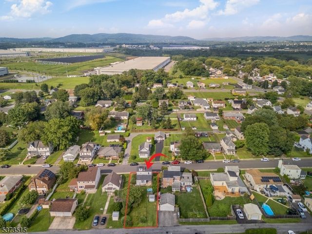 828 Columbus Ave, Phillipsburg Town, NJ 08865