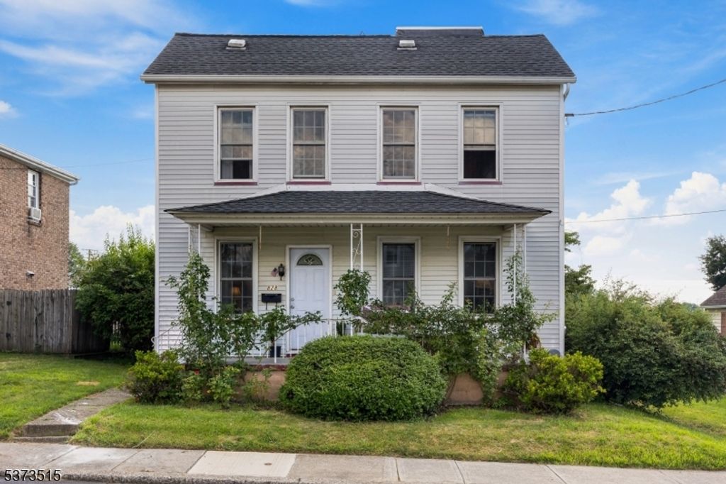 828 Columbus Ave, Phillipsburg Town, NJ 08865