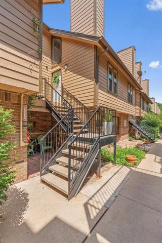 5608 Cougar DR 226, Austin, TX 78745
