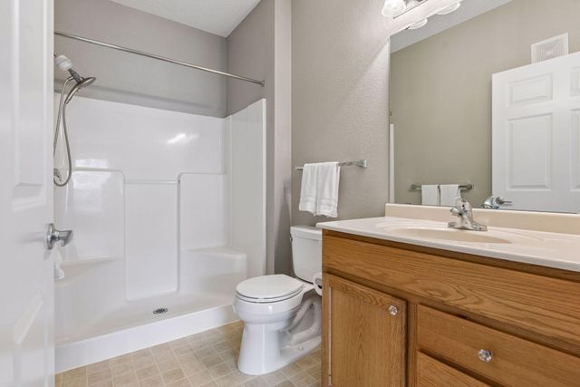 100 Clydesdale Trail 101, Medina, MN 55340